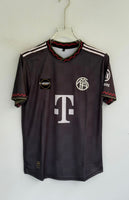 LUIZ DIAZ BAYERN AWAY KIT 25/26 EMBROIDERY