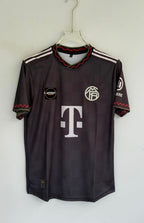 LUIZ DIAZ BAYERN AWAY KIT 25/26 EMBROIDERY