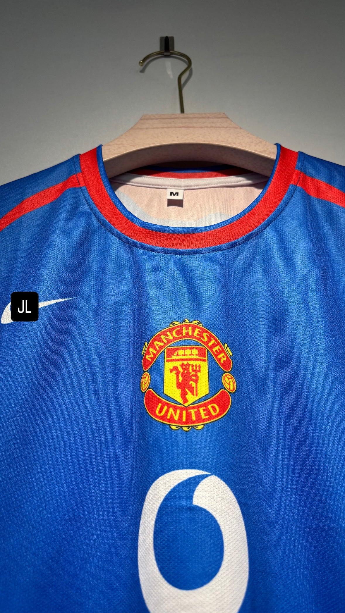 RONALDO MAN UNITED 2005-06 AWAY KIT